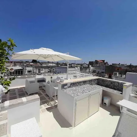 Les Terasses De ガラトーネ